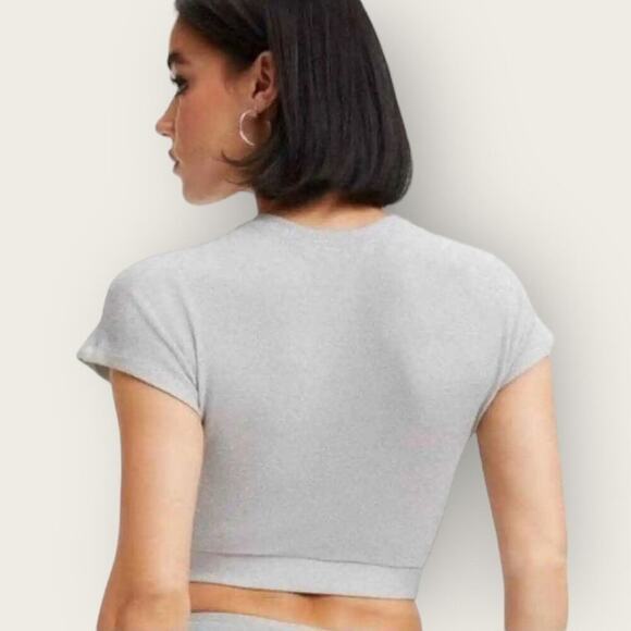 NWT | Good American | Sparkle Crop Top | Silver001 | Size 2/M - Picture 3 of 15
